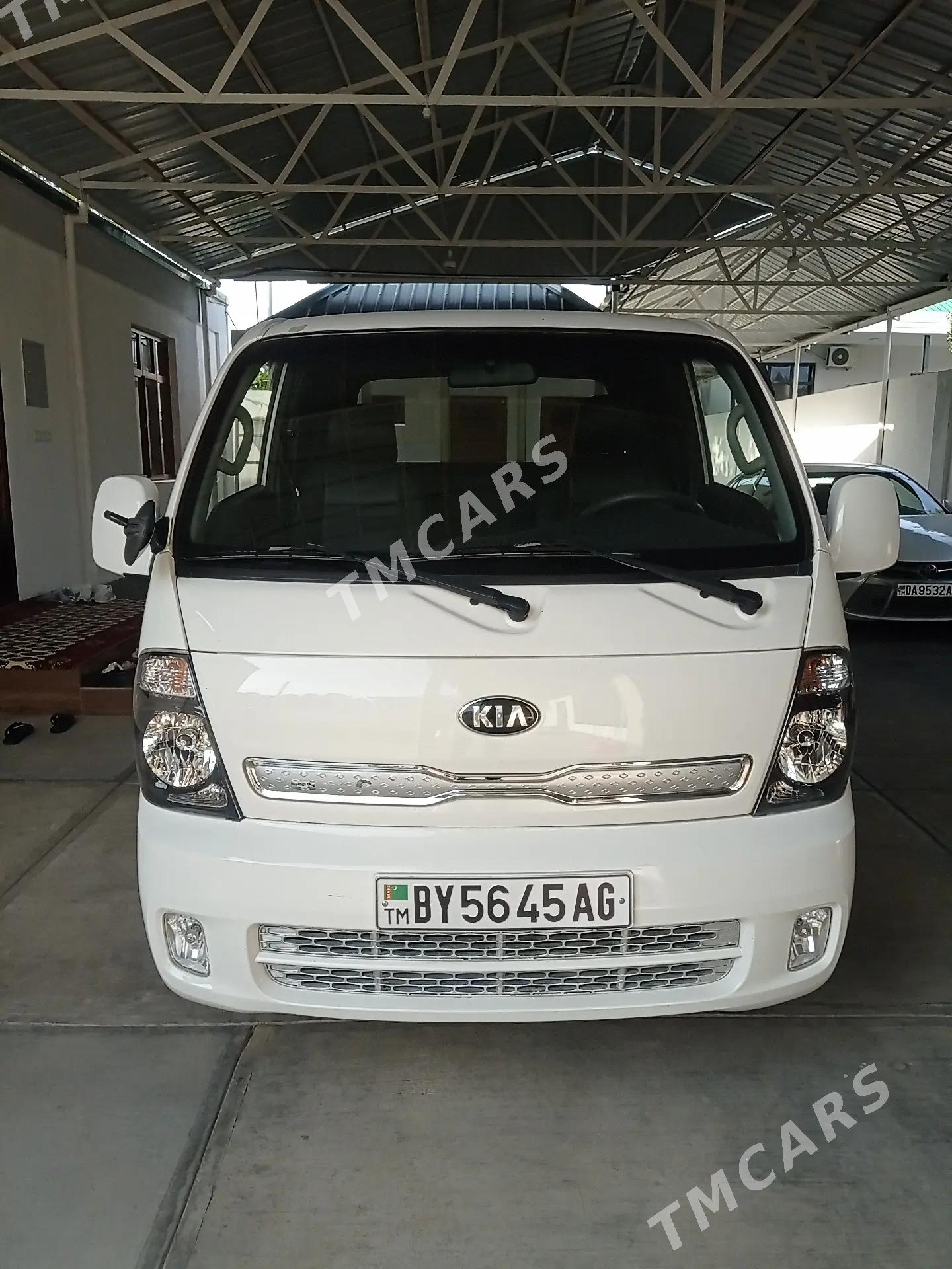 Kia Bongo 2019 - 280 000 TMT - Aşgabat - img 8