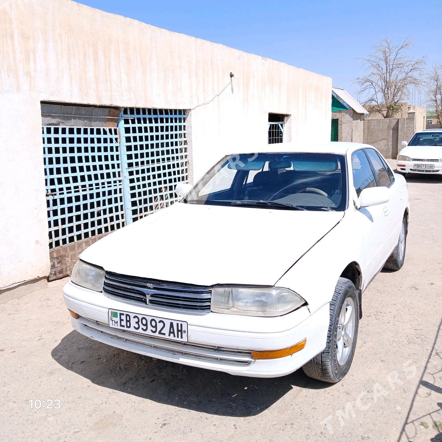 Toyota Camry 1993 - 50 000 TMT - Серахс - img 3