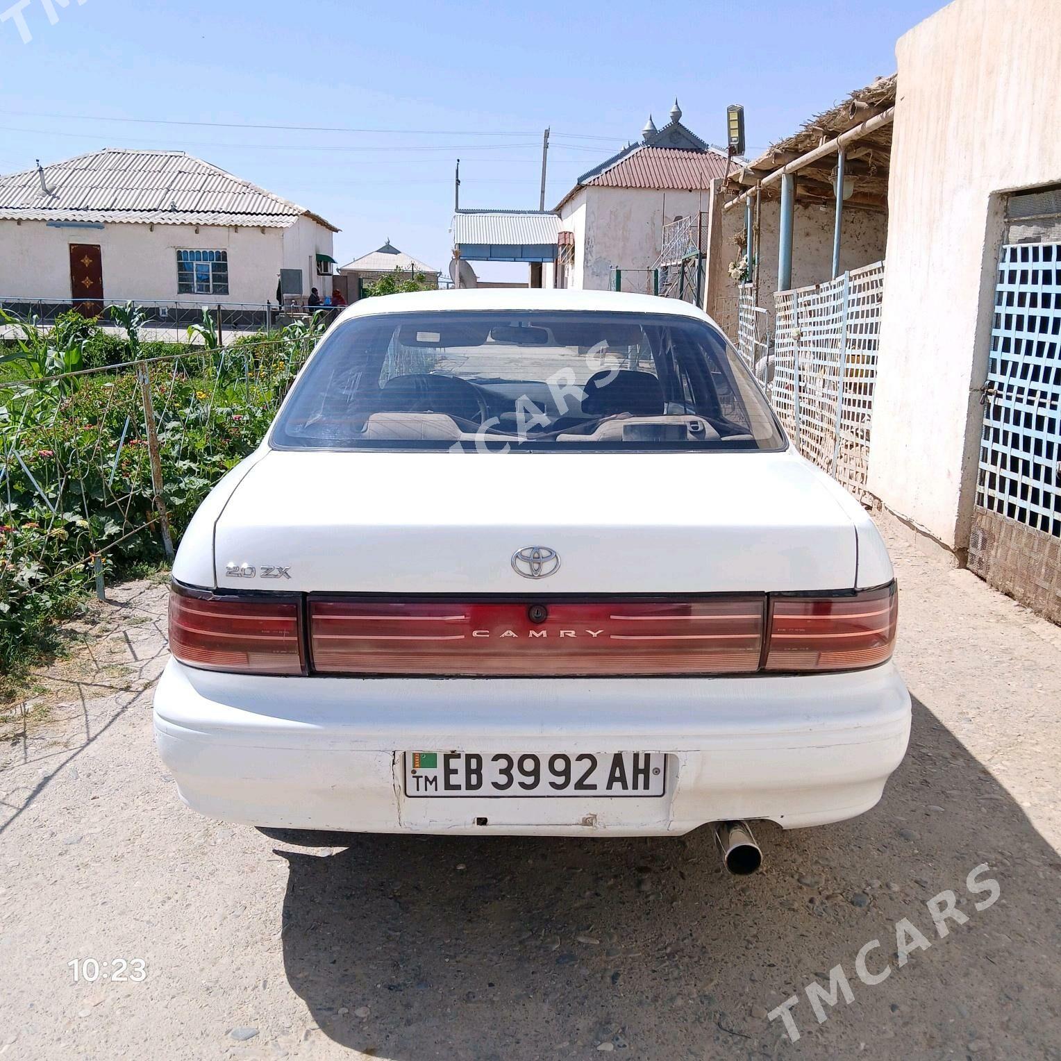 Toyota Camry 1993 - 50 000 TMT - Серахс - img 5