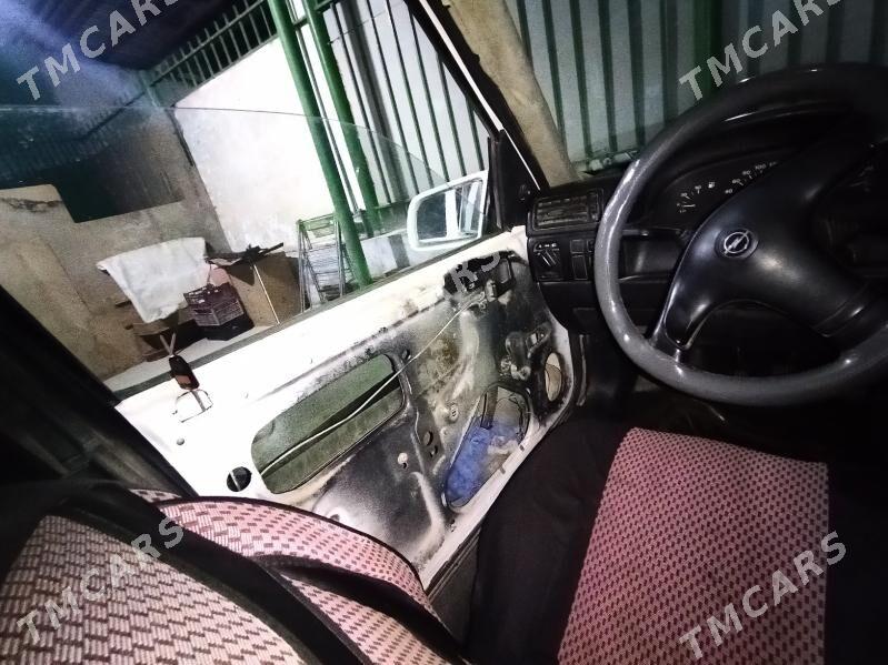 Opel Vectra 1993 - 20 000 TMT - Täze zaman - img 3
