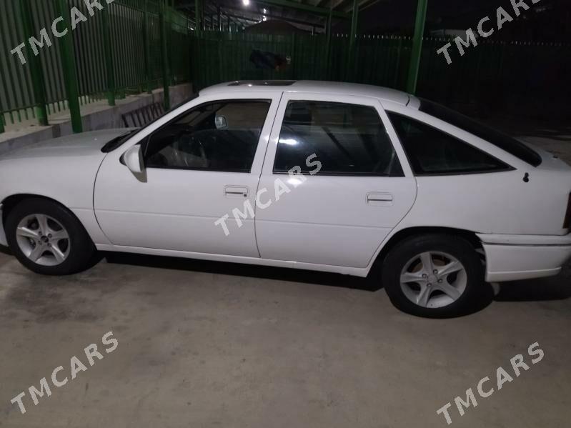 Opel Vectra 1993 - 20 000 TMT - Täze zaman - img 4