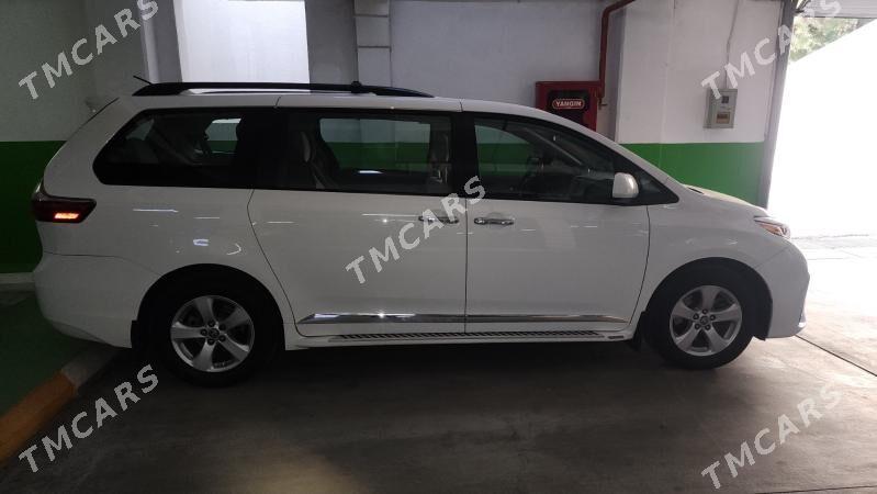 Toyota Sienna 2020 - 380 000 TMT - Ашхабад - img 2