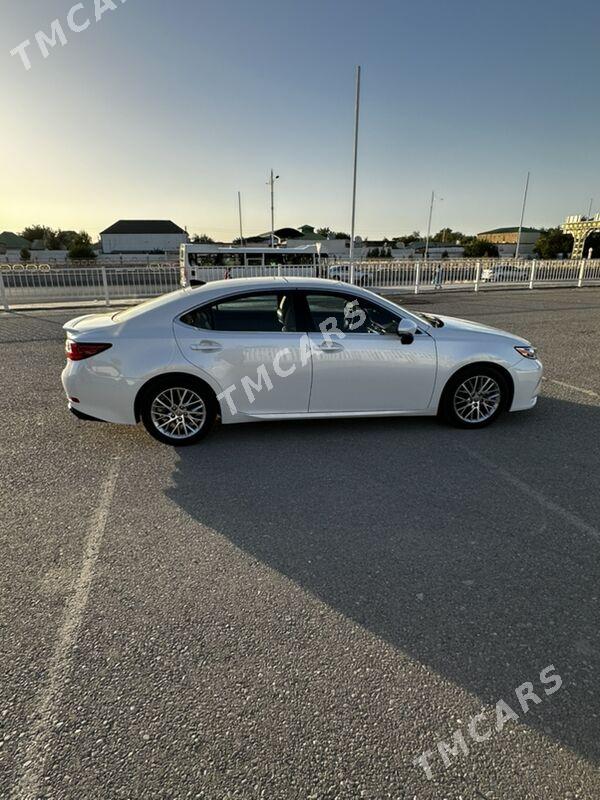 Lexus ES 350 2018 - 540 000 TMT - Hitrowka - img 5