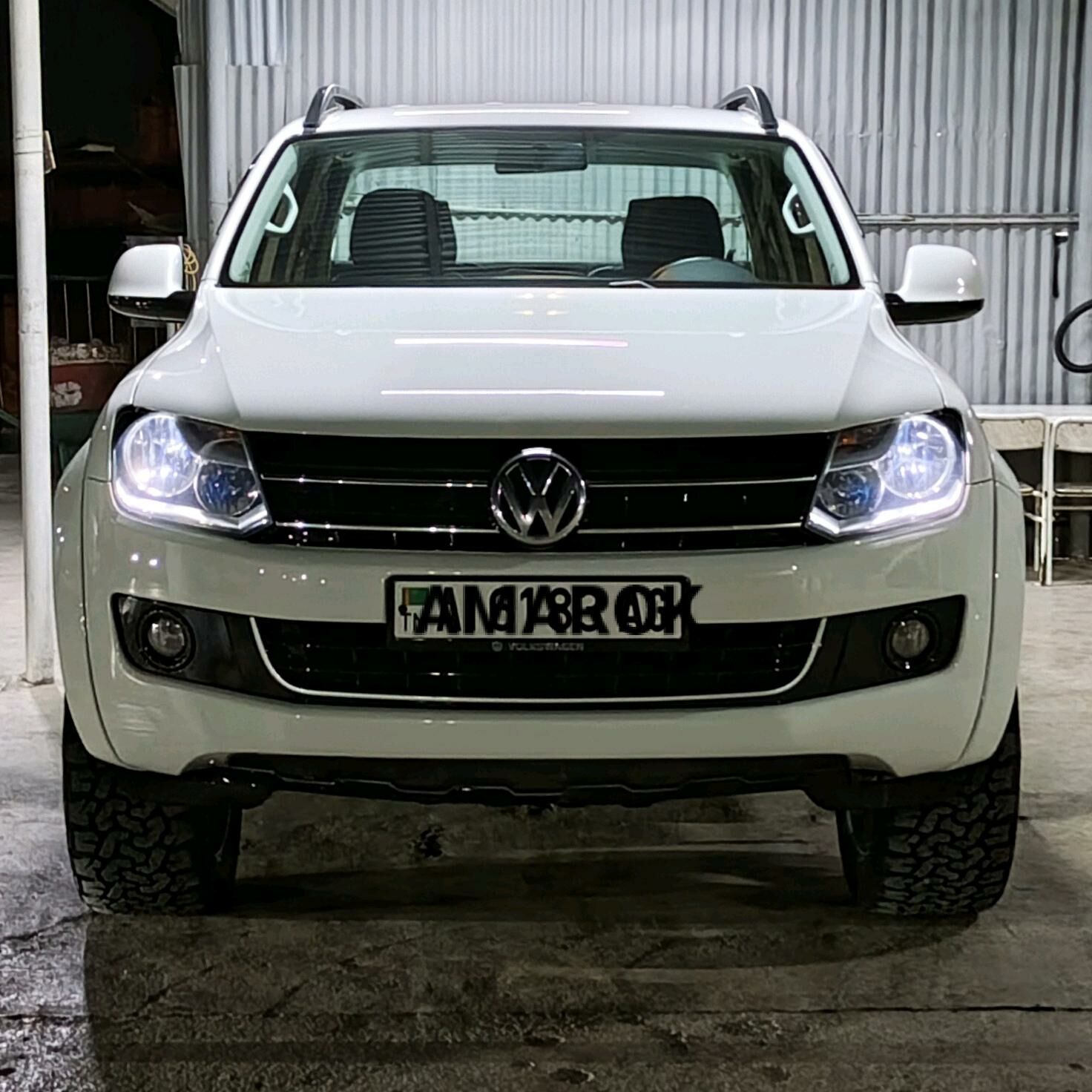 Volkswagen Amarok 2011 - 310 000 TMT - Ашхабад - img 6