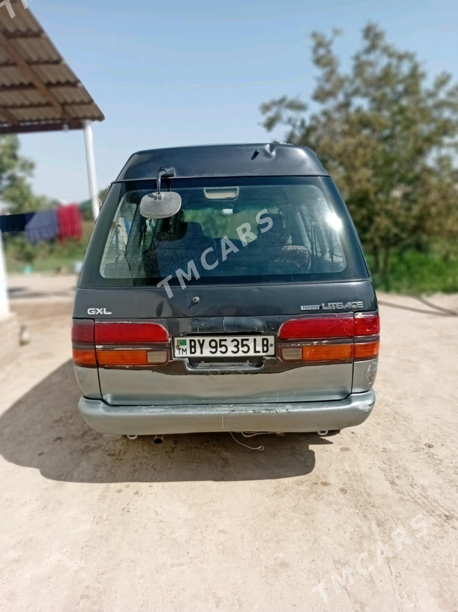 Toyota Town Ace 1992 - 40 000 TMT - Керки - img 2