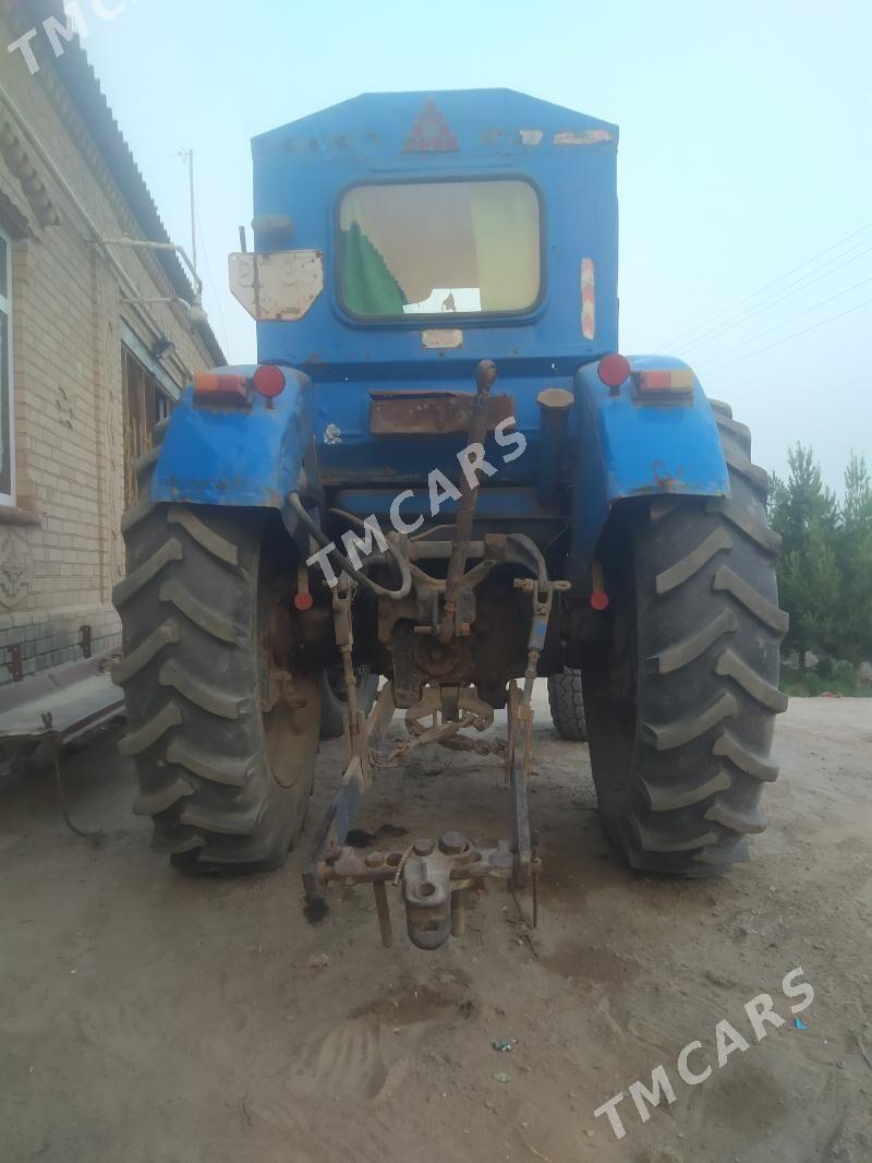Belarus 320 1990 - 26 000 TMT - Фарап - img 3