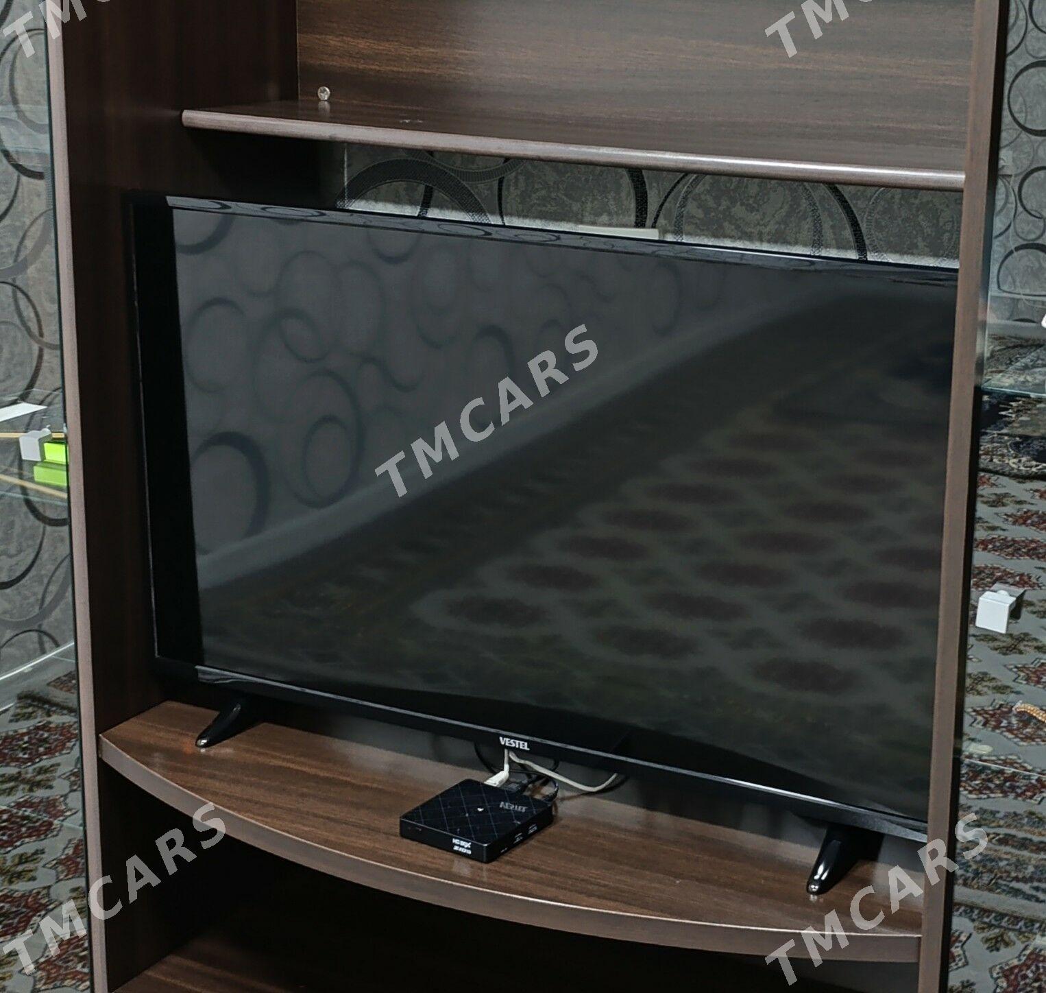 Telewizor Vestel 40-lyk - 4 mkr - img 2