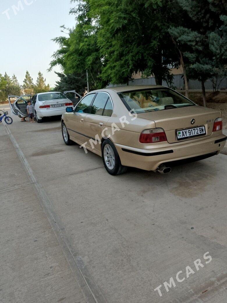 BMW E39 1999 - 85 000 TMT - Türkmenbaşy - img 2