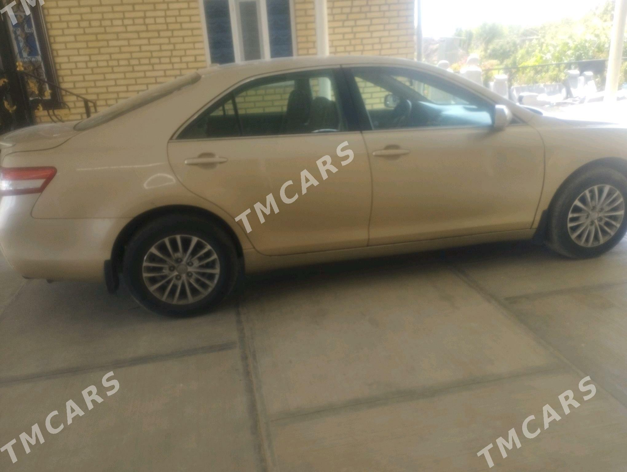 Toyota Camry 2011 - 170 000 TMT - Мары - img 5