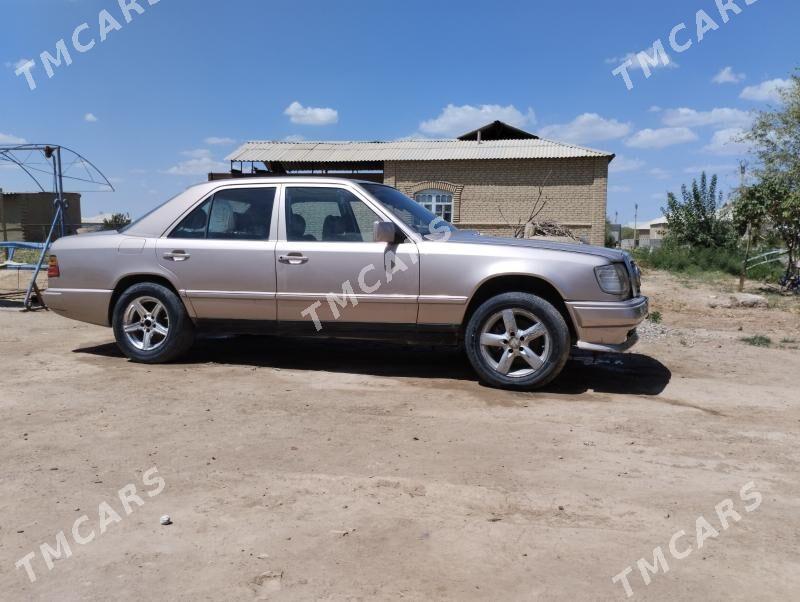 Mercedes-Benz W126 1987 - 13 000 TMT - Мары - img 3