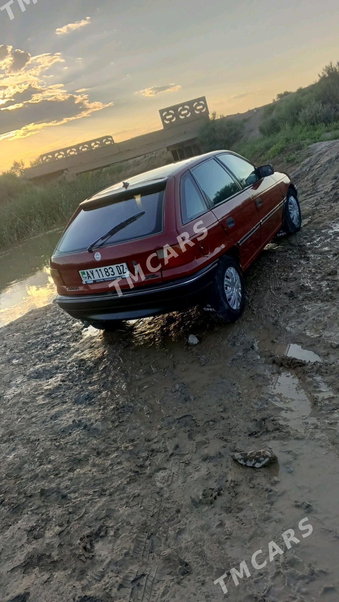 Opel Astra 1992 - 41 000 TMT - Akdepe - img 9