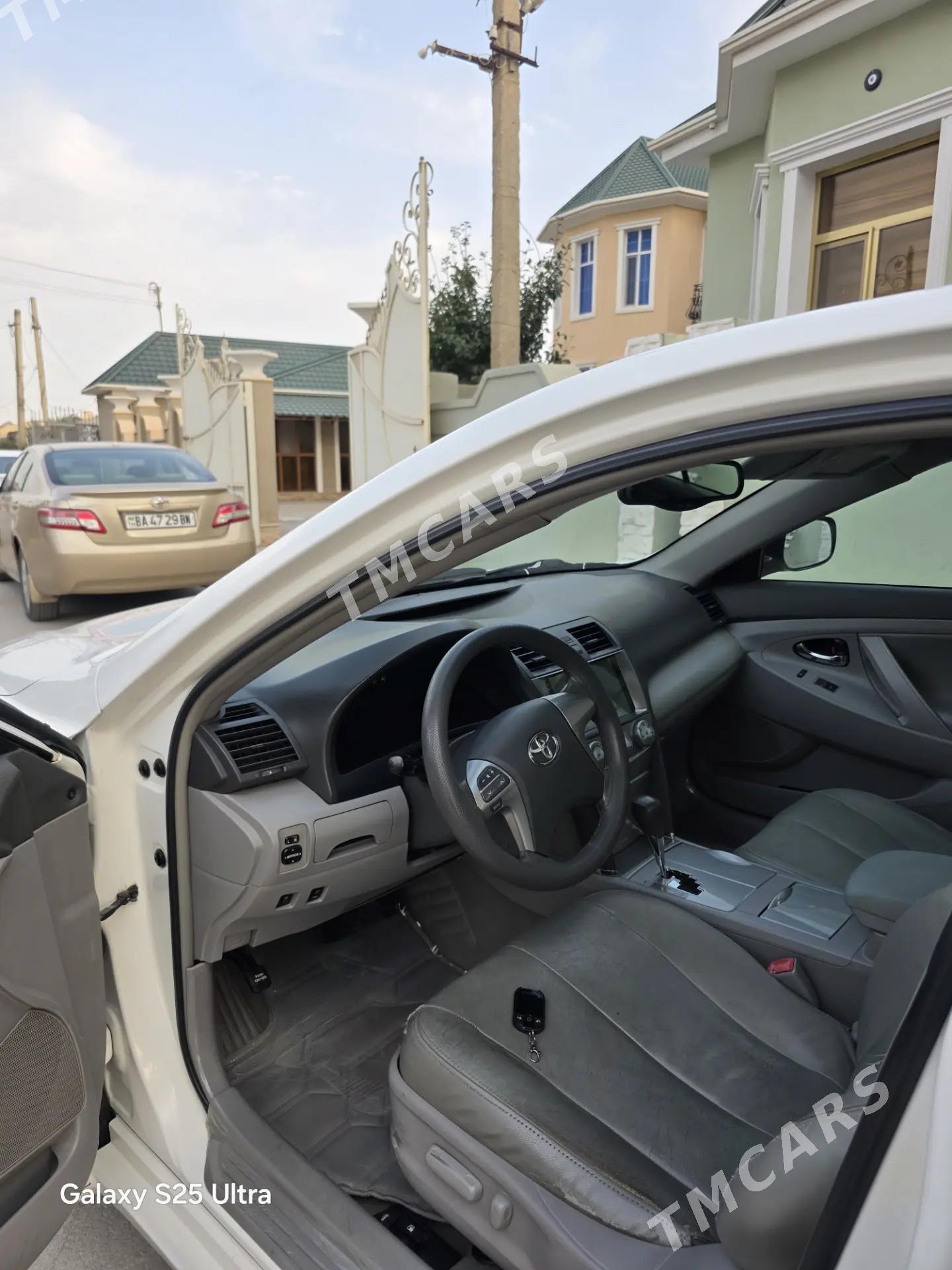 Toyota Camry 2010 - 220 000 TMT - Balkanabat - img 9