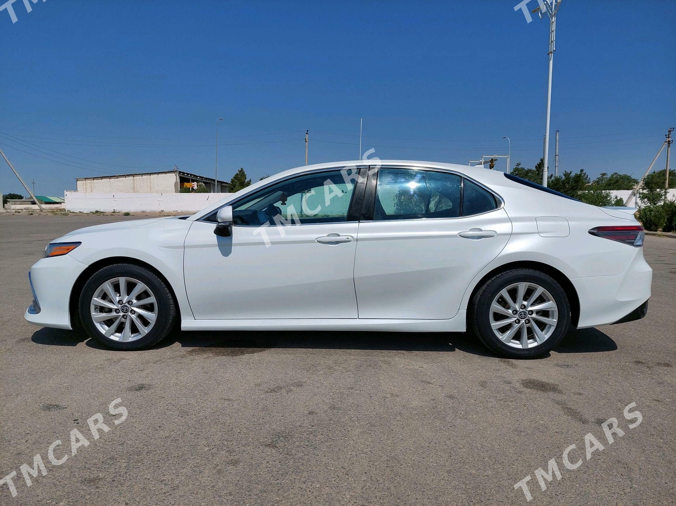 Toyota Camry 2022 - 350 000 TMT - Balkanabat - img 4