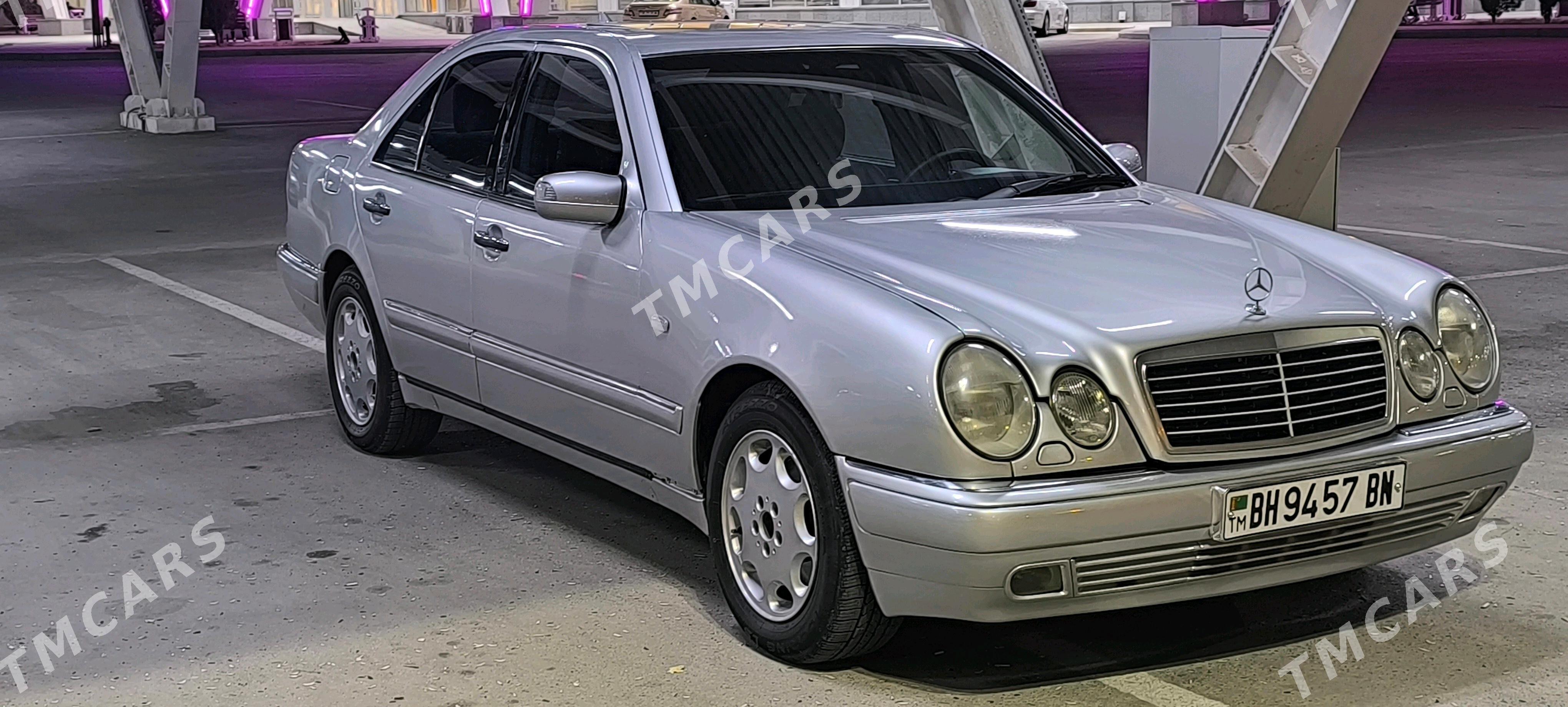 Mercedes-Benz E320 1997 - 85 000 TMT - Балканабат - img 4