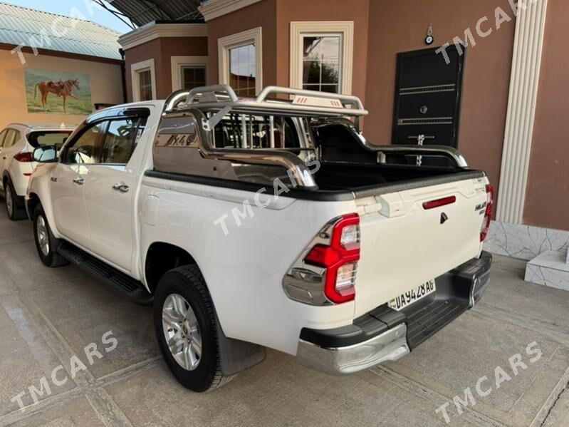 Toyota Hilux 2021 - 550 000 TMT - Arzuw - img 5