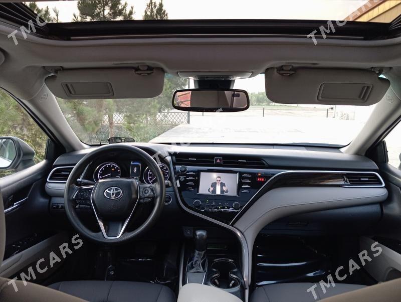 Toyota Camry 2018 - 290 000 TMT - Baýramaly - img 3