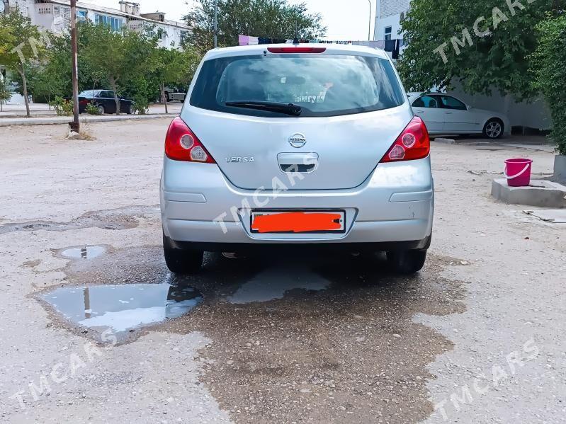 Nissan Versa 2011 - 100 000 TMT - Balkanabat - img 6