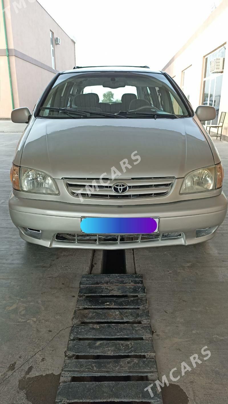 Toyota Sienna 2002 - 150 000 TMT - Мары - img 5