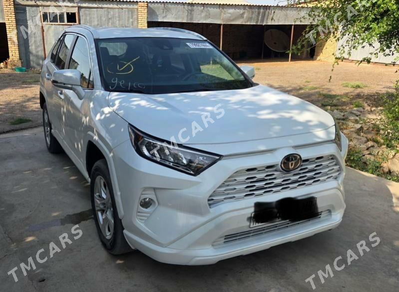 Toyota RAV4 2020 - 343 000 TMT - Ýolöten - img 2