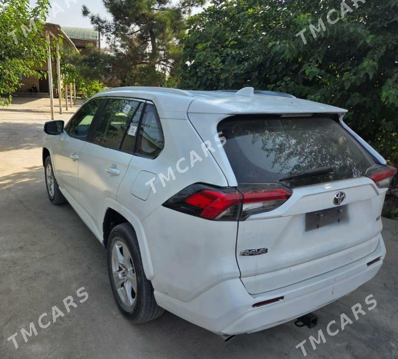 Toyota RAV4 2020 - 343 000 TMT - Ýolöten - img 3
