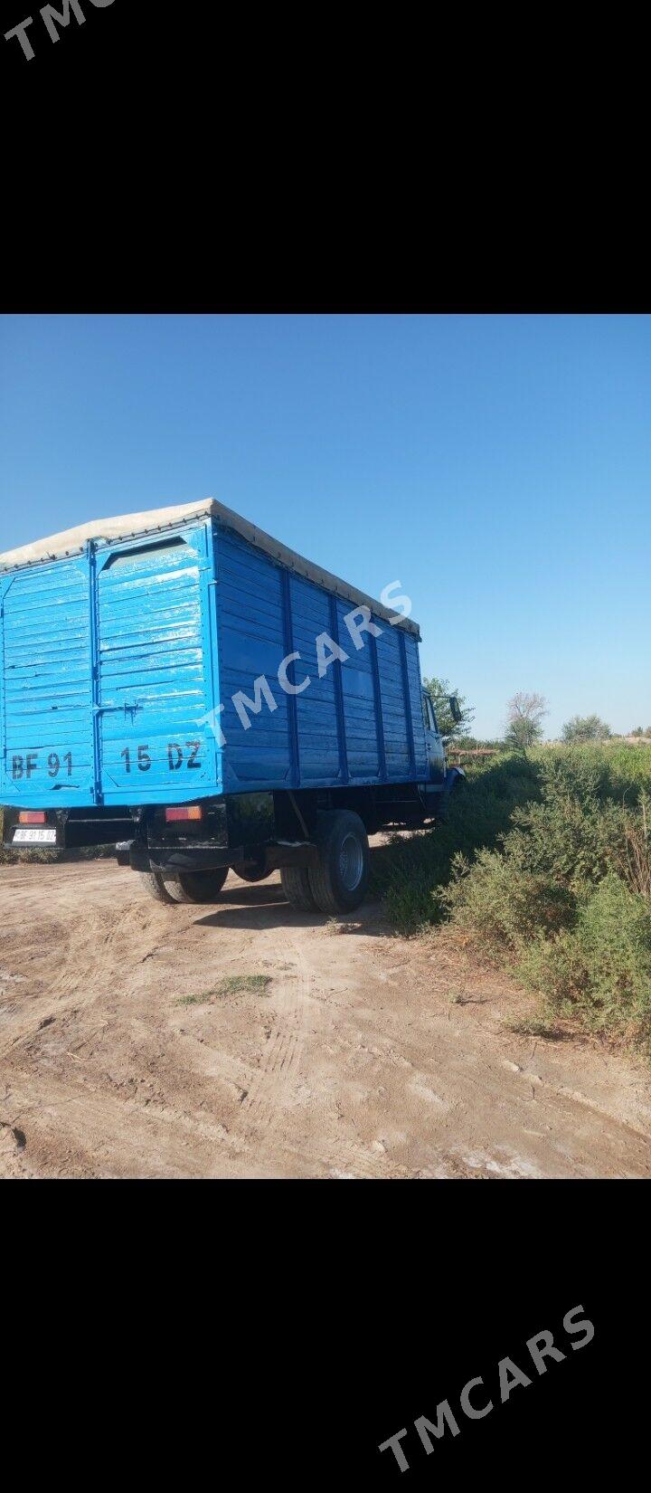 Zil 4331 1993 - 130 000 TMT - Гурбансолтан Едже - img 3