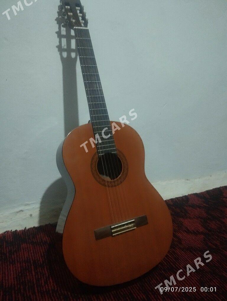 Gitara YAMAHA C40 - Гарабекевюл - img 2