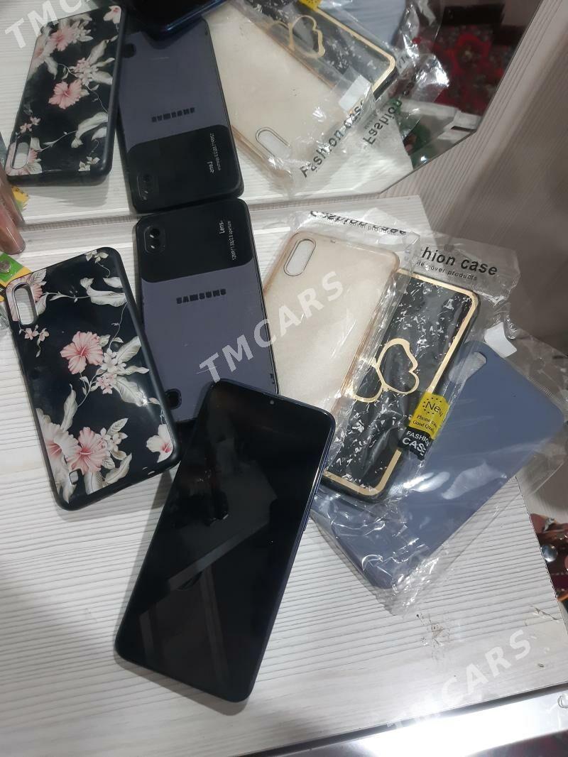 Samsung Galaxy A10 - Mary - img 4