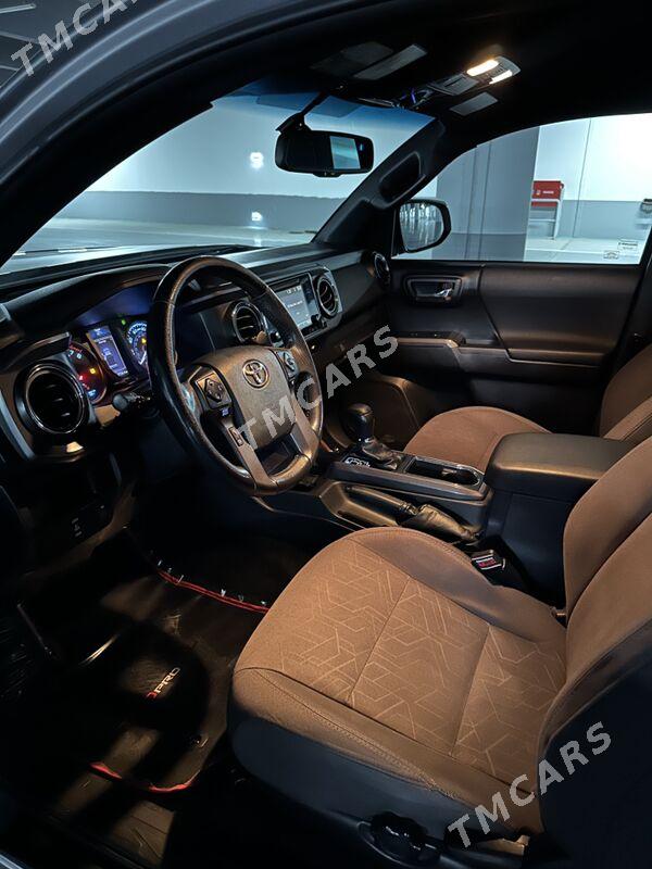 Toyota Tacoma 2017 - 390 000 TMT - Aşgabat - img 3