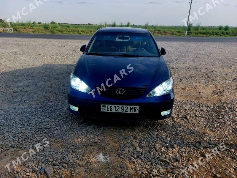 Toyota Camry 2004 - 165 000 TMT - Мары - img 5