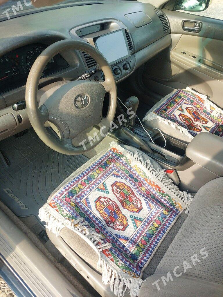 Toyota Camry 2004 - 165 000 TMT - Мары - img 9