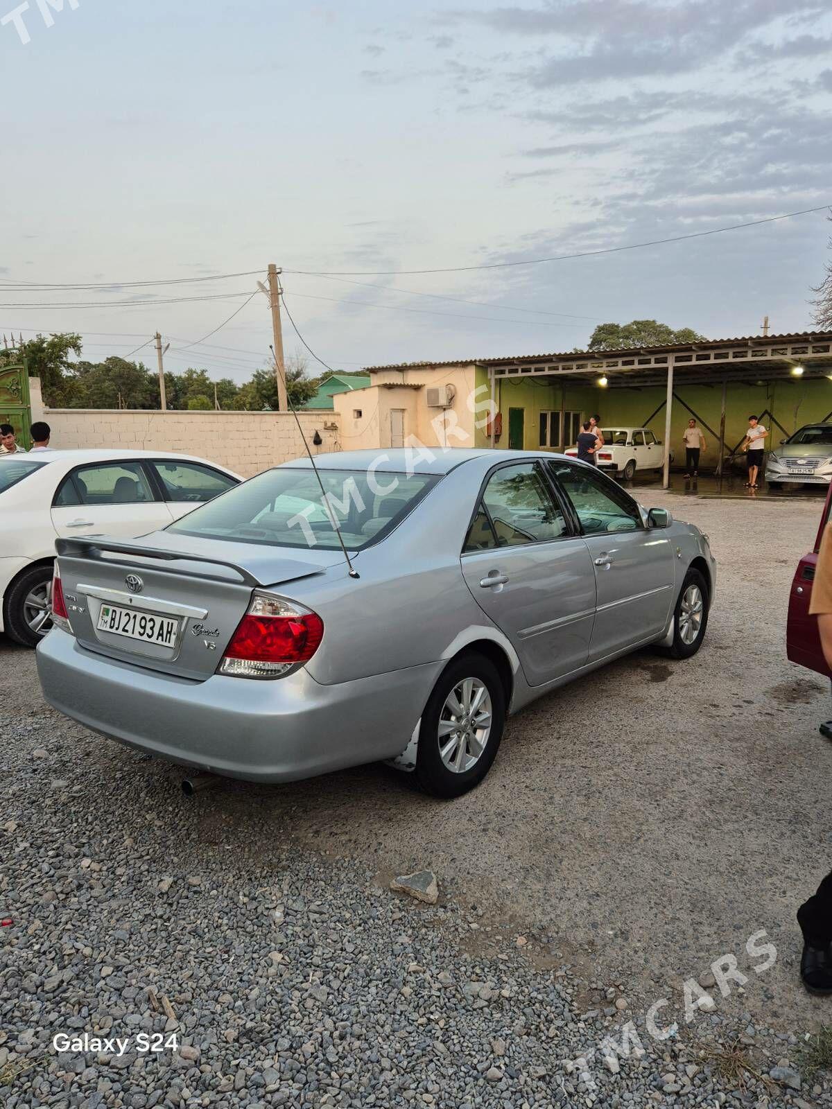 Toyota Camry 2004 - 125 000 TMT - Kaka - img 5
