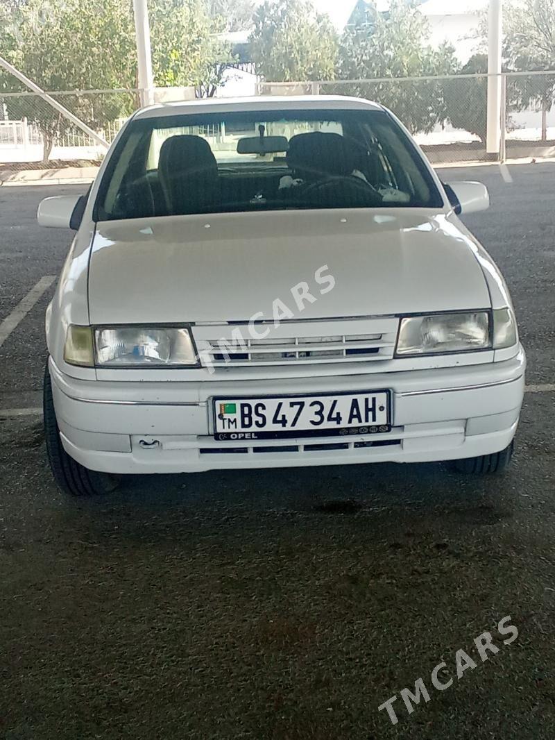 Opel Vectra 1991 - 52 000 TMT - Bäherden - img 4