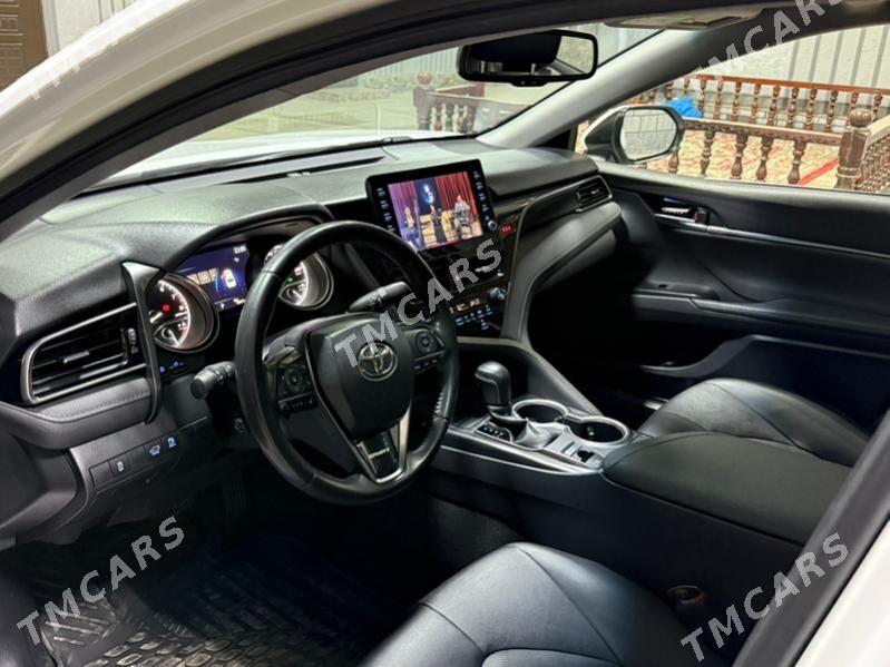 Toyota Camry 2022 - 565 000 TMT - Ашхабад - img 4