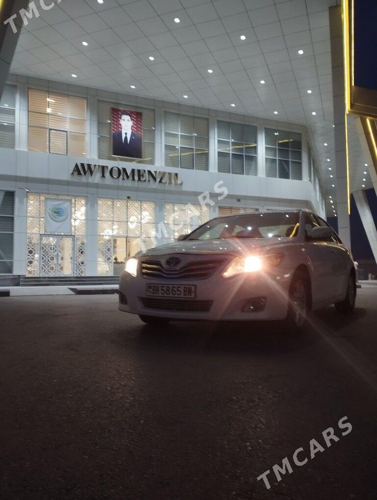 Toyota Camry 2010 - 190 000 TMT - Балканабат - img 3