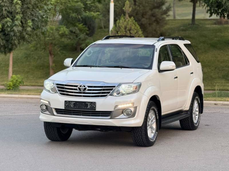 Toyota Fortuner 2015 - 372 000 TMT - Aşgabat - img 6