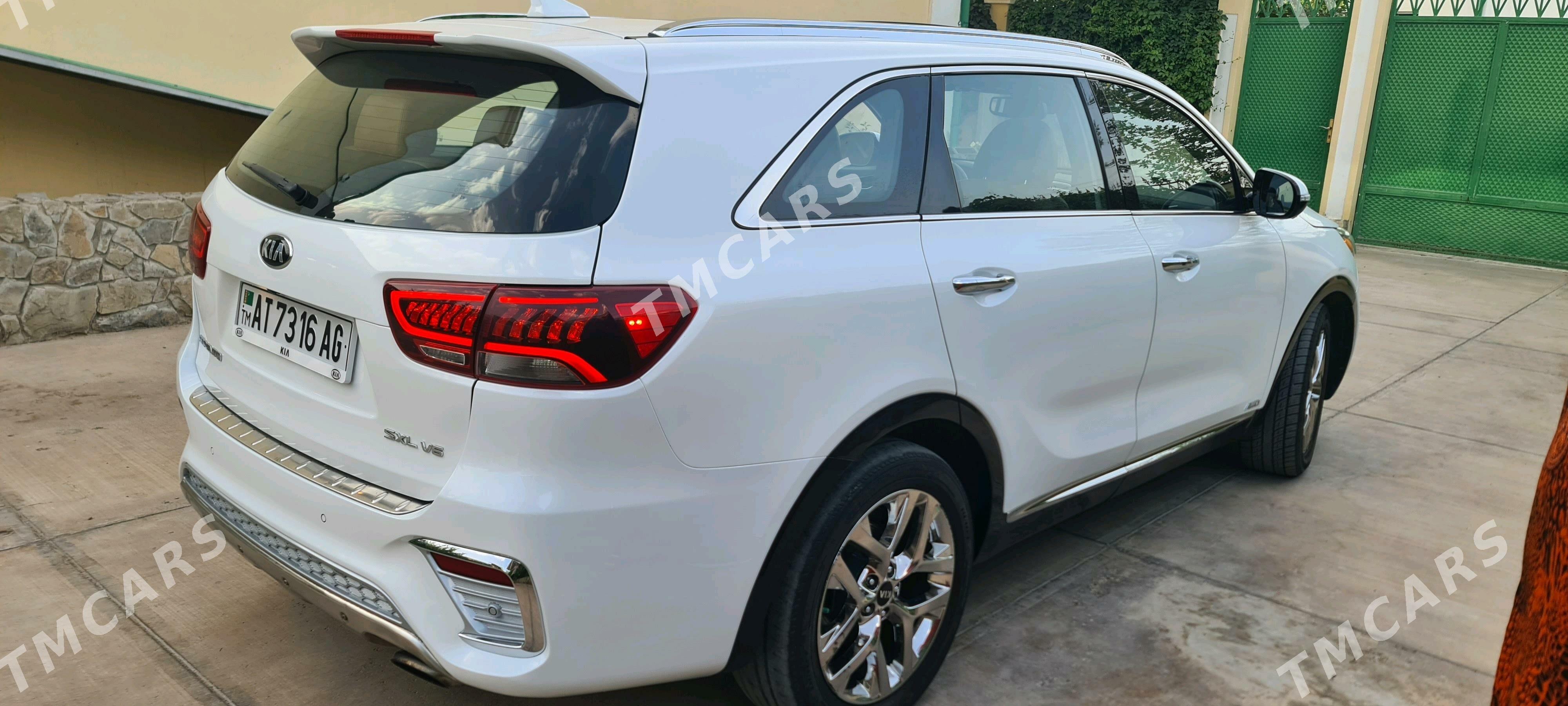 Kia Sorento 2019 - 335 000 TMT - Aşgabat - img 2