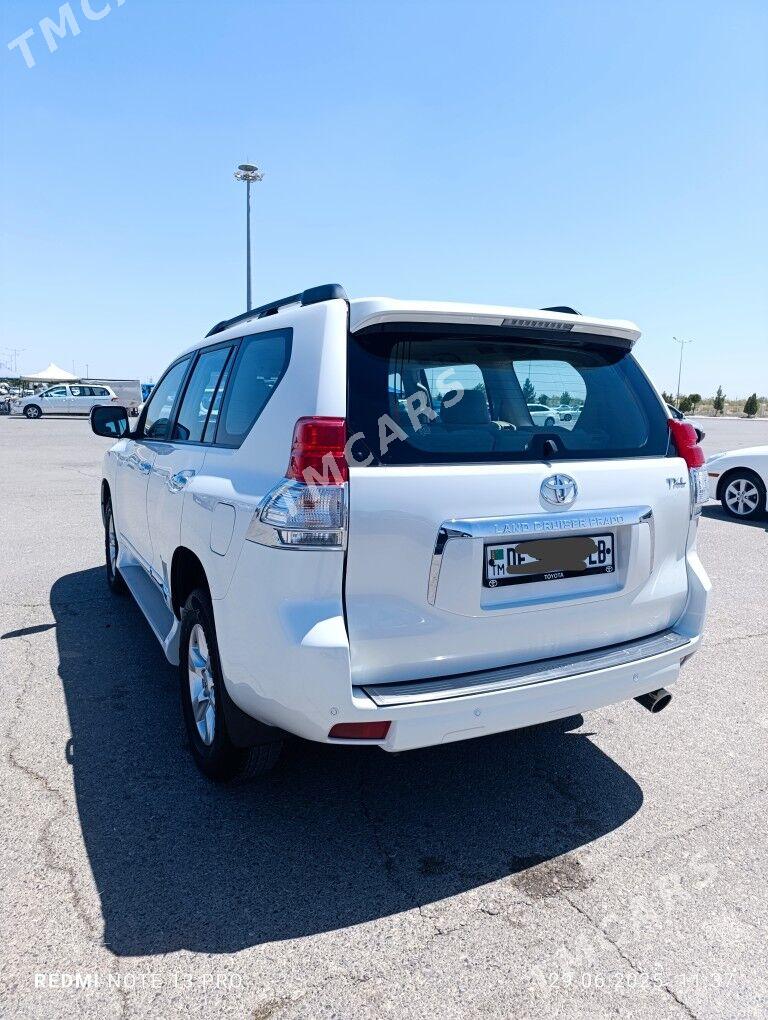 Toyota Land Cruiser Prado 2012 - 499 000 TMT - Дянев - img 3
