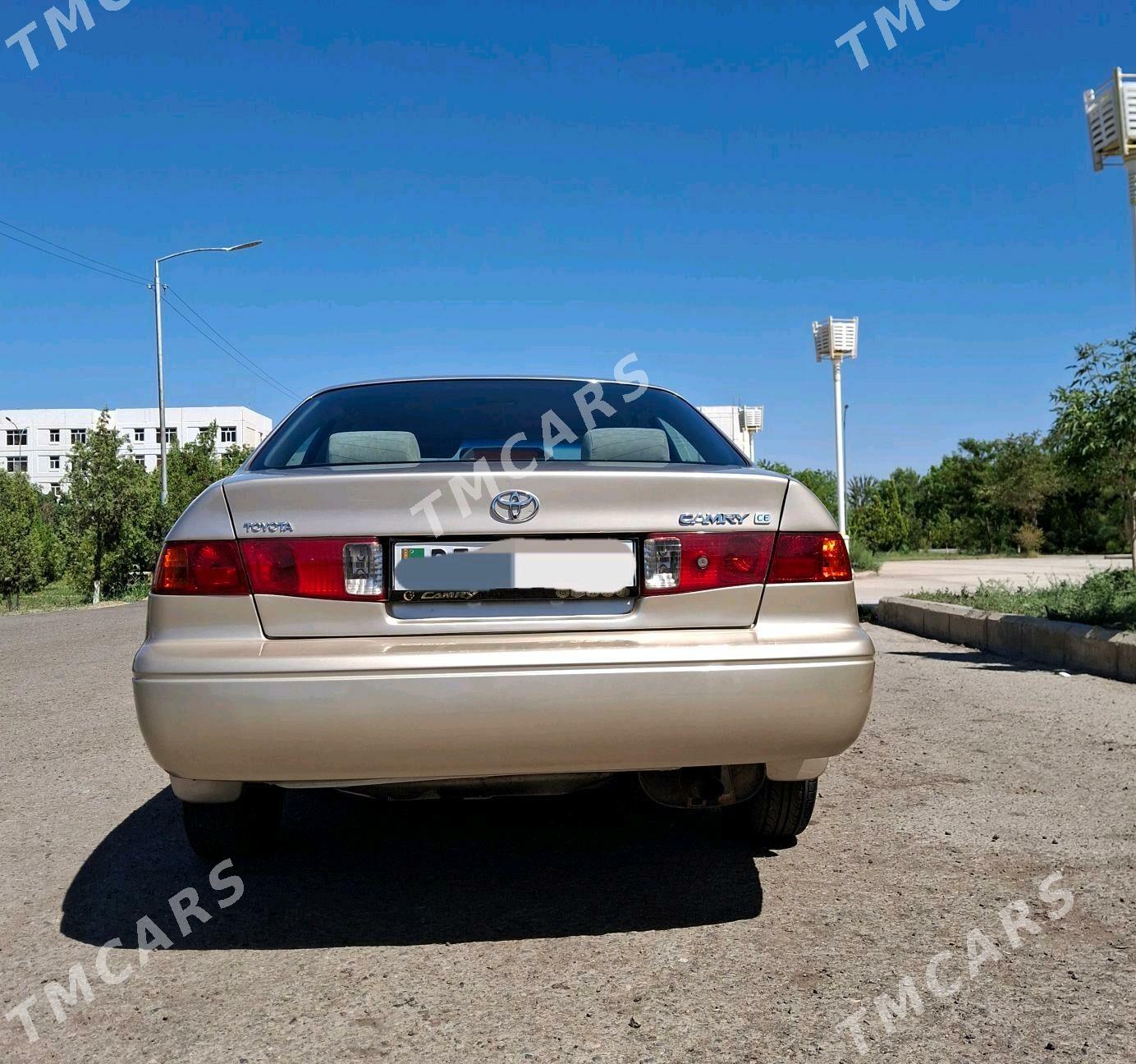 Toyota Camry 2000 - 150 000 TMT - Daşoguz - img 8