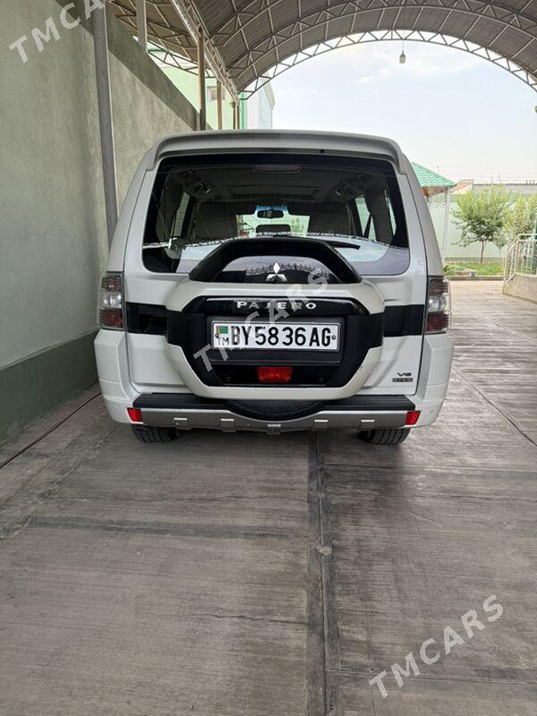 Mitsubishi Pajero 2014 - 300 000 TMT - Ашхабад - img 5