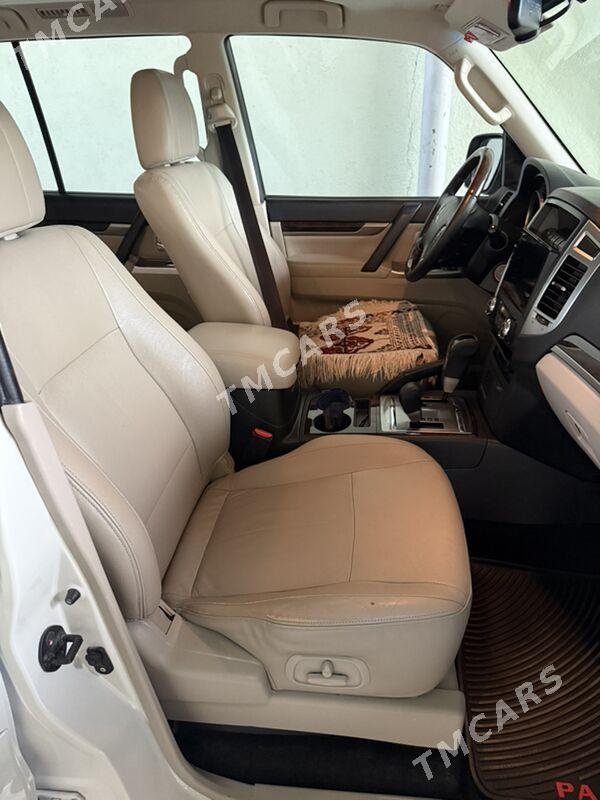 Mitsubishi Pajero 2014 - 300 000 TMT - Ашхабад - img 7