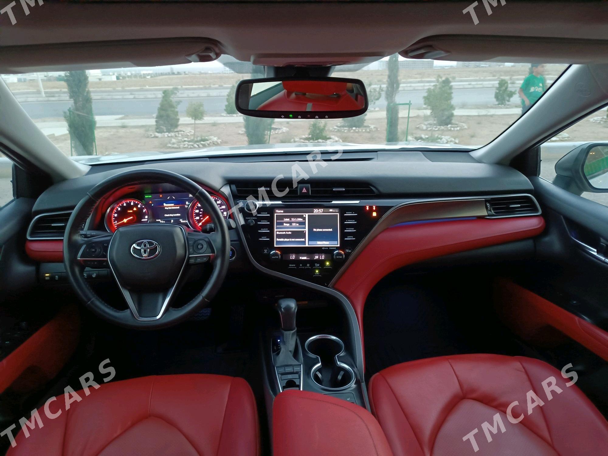 Toyota Camry 2020 - 330 000 TMT - Balkanabat - img 4