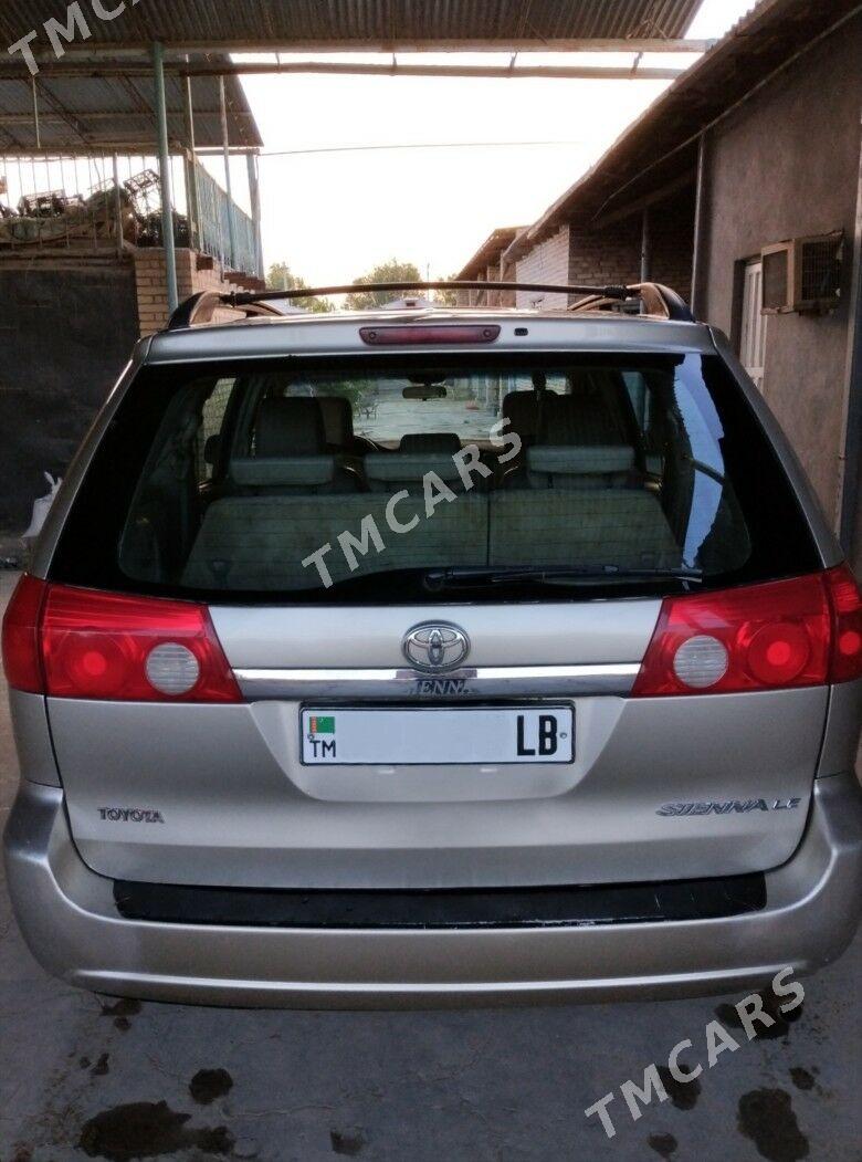 Toyota Sienna 2008 - 220 000 TMT - Türkmenabat - img 2