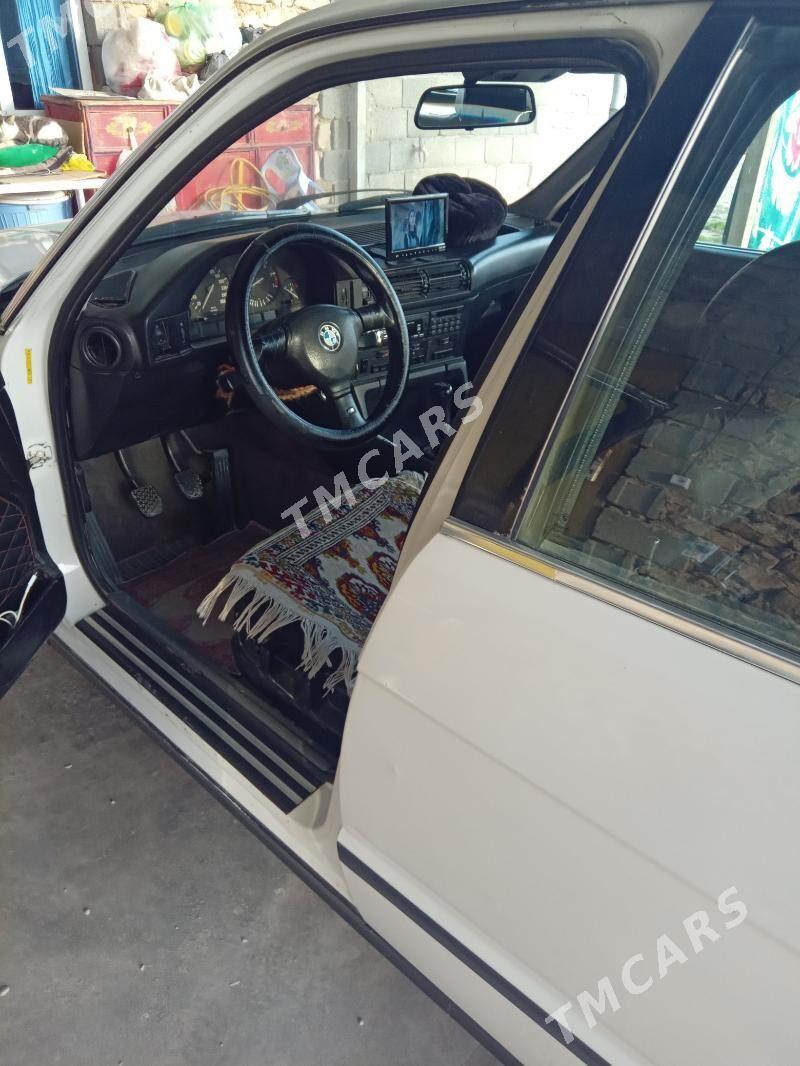BMW 535 1990 - 40 000 TMT - Gyzylarbat - img 5