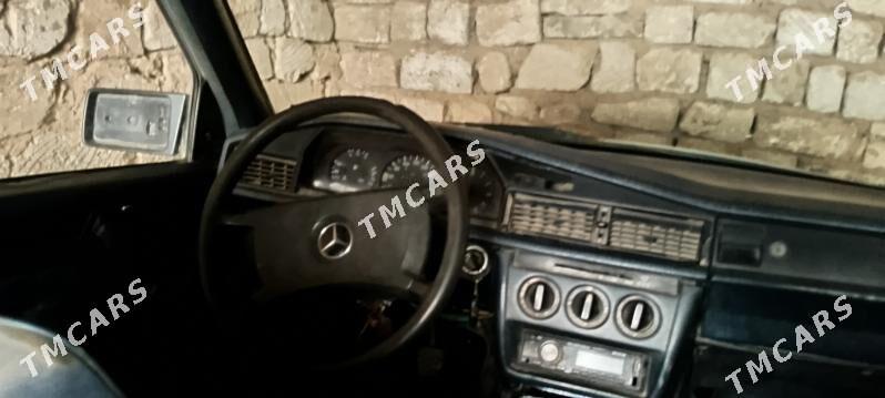 Mercedes-Benz 190E 1990 - 13 000 TMT - Gyzylarbat - img 4