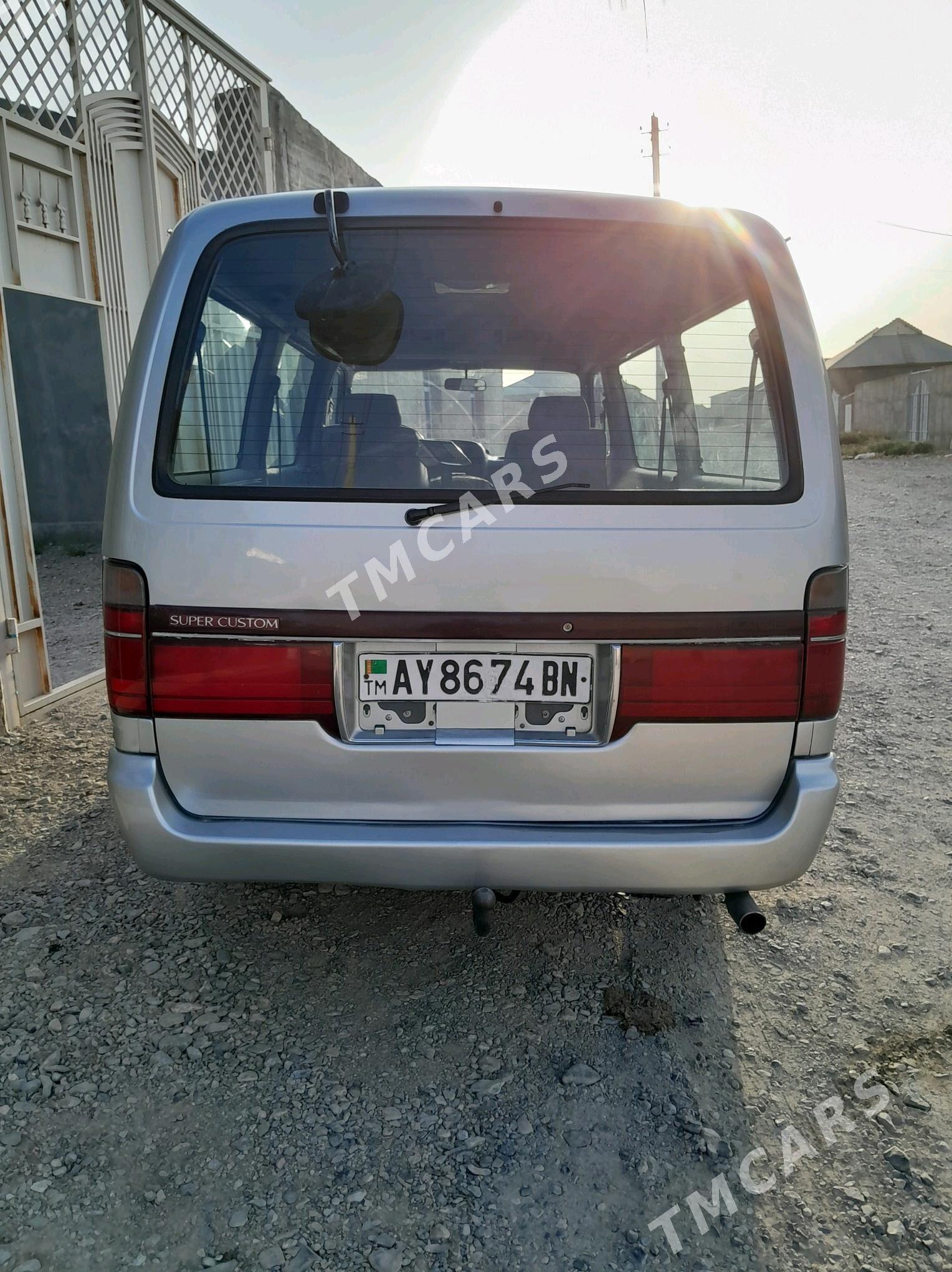 Toyota Hiace 1994 - 100 000 TMT - Гызыларбат - img 1