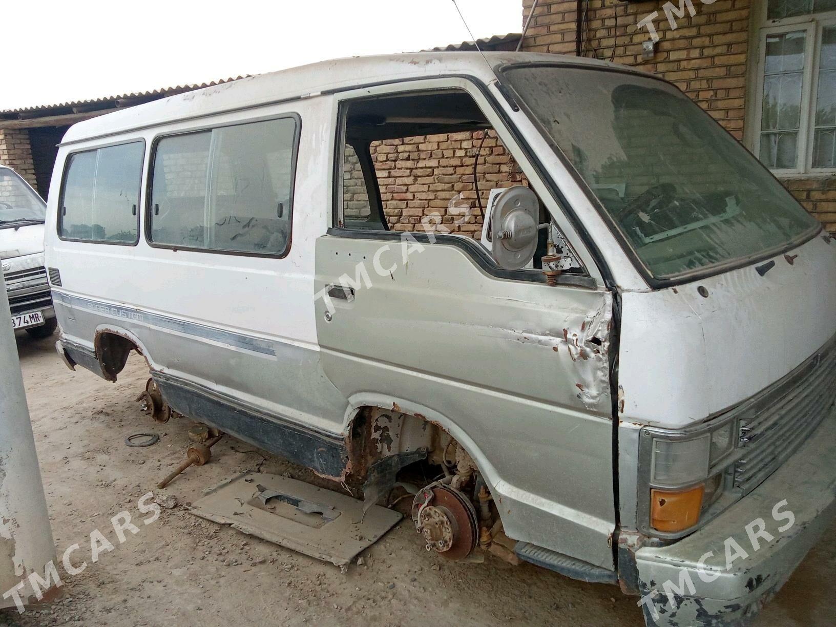 Toyota Hiace 1987 - 15 000 TMT - Mary - img 4