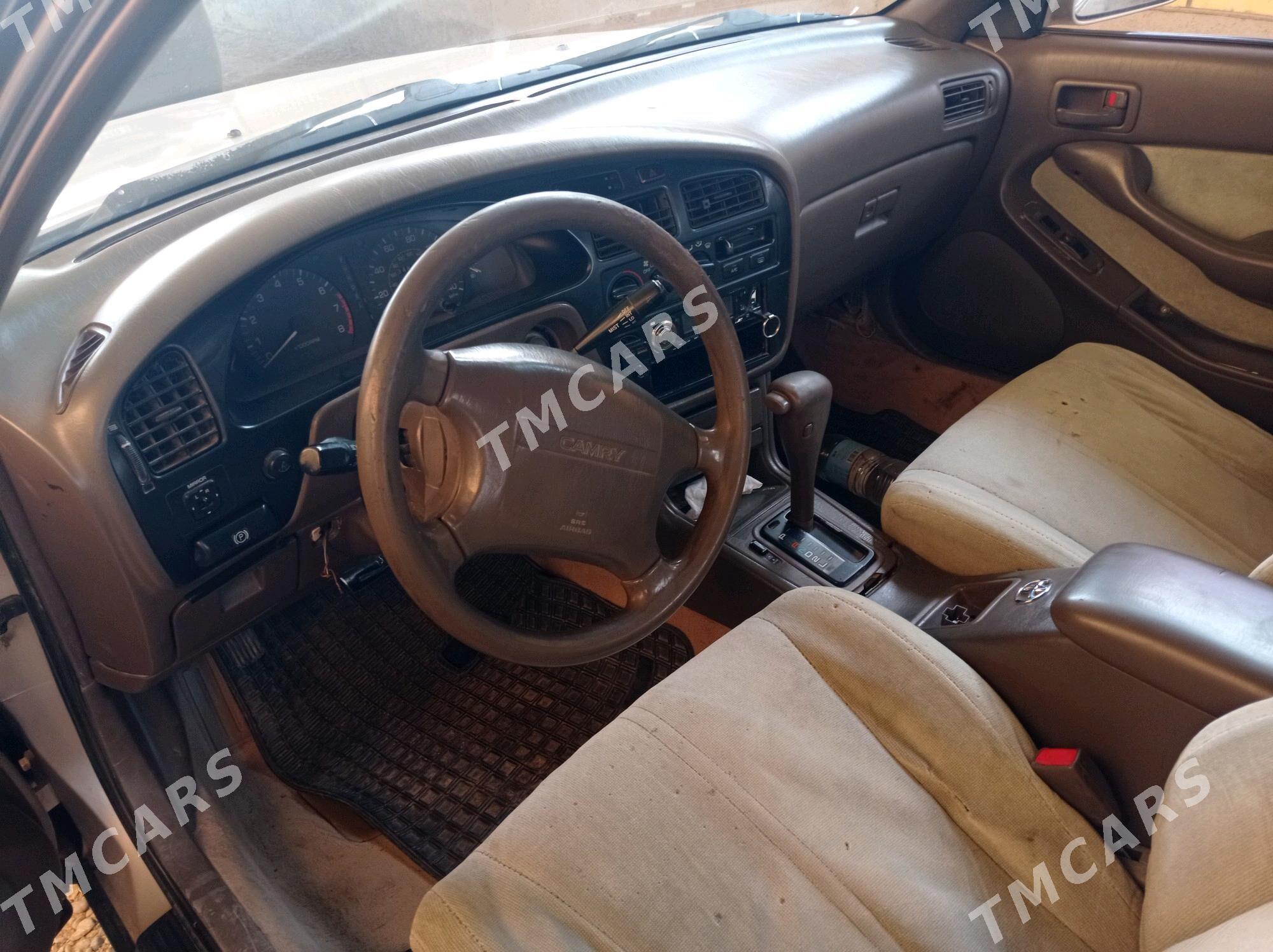 Toyota Camry 1993 - 70 000 TMT - Mary - img 5