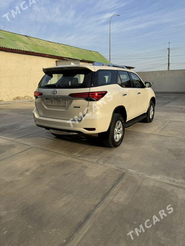Toyota Fortuner 2021 - 604 000 TMT - Aşgabat - img 10