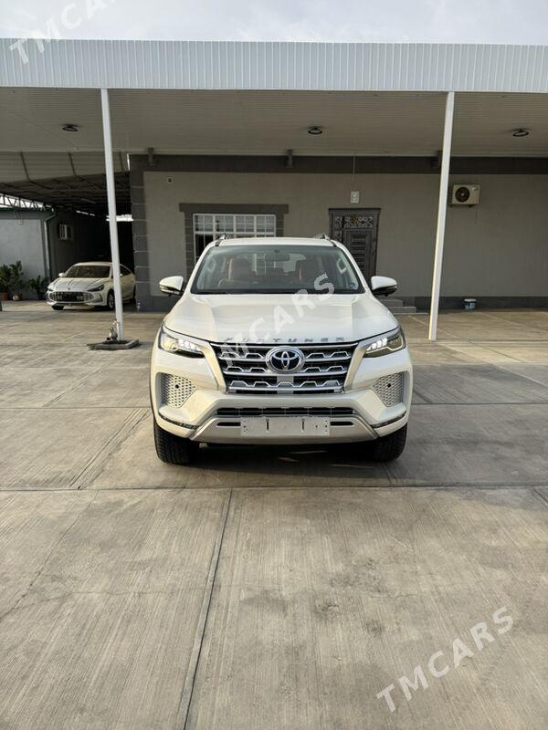 Toyota Fortuner 2021 - 604 000 TMT - Aşgabat - img 8
