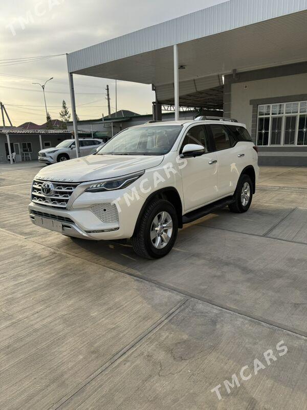 Toyota Fortuner 2021 - 604 000 TMT - Aşgabat - img 9